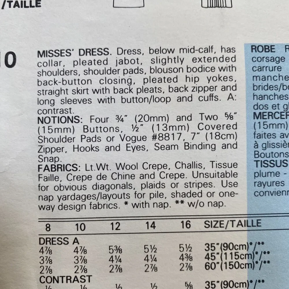 Vintage Vogue Sewing Pattern 1479 American Designer Albert Nipon Dress Size 10